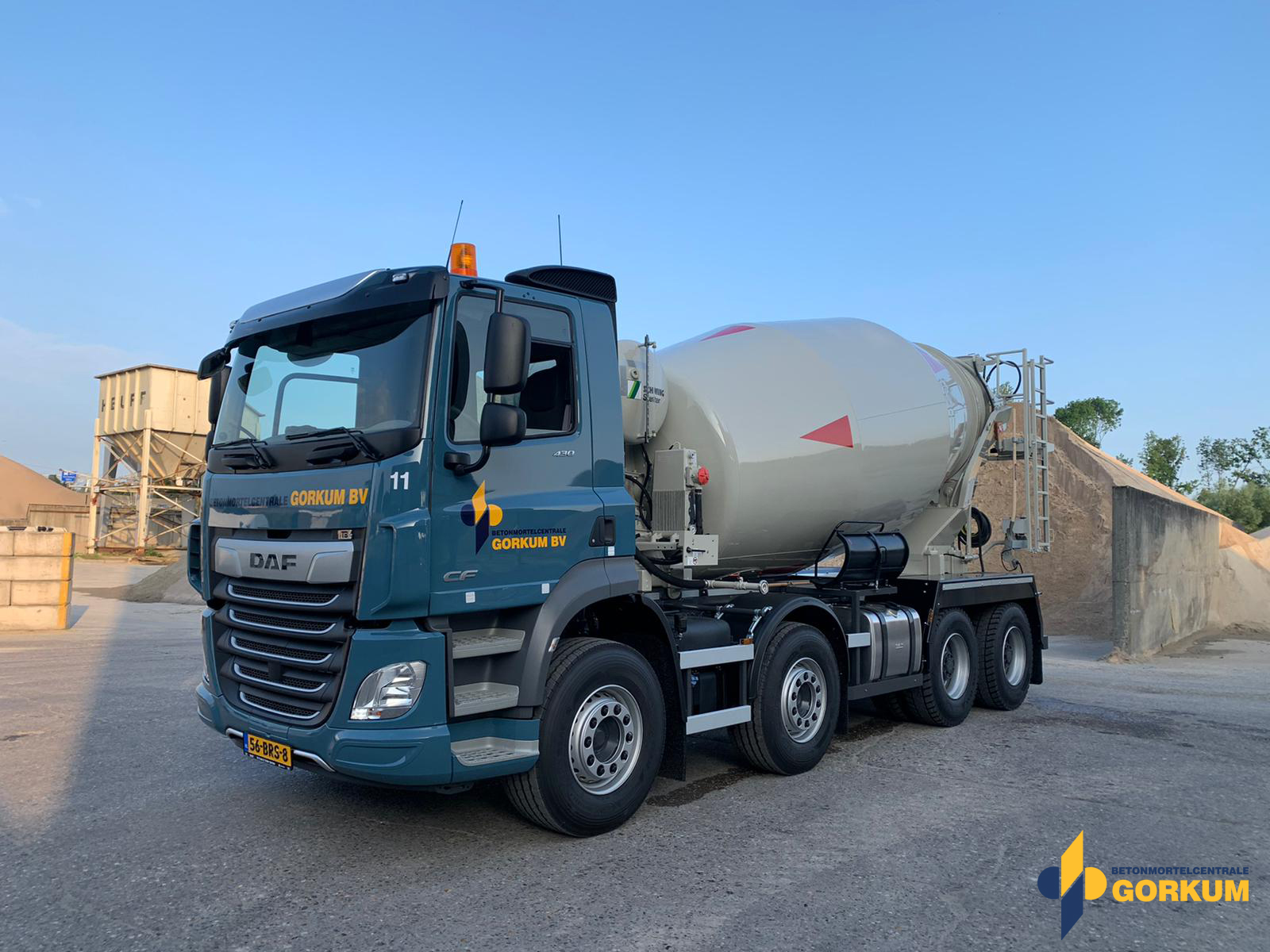 mixers wagens betonstation